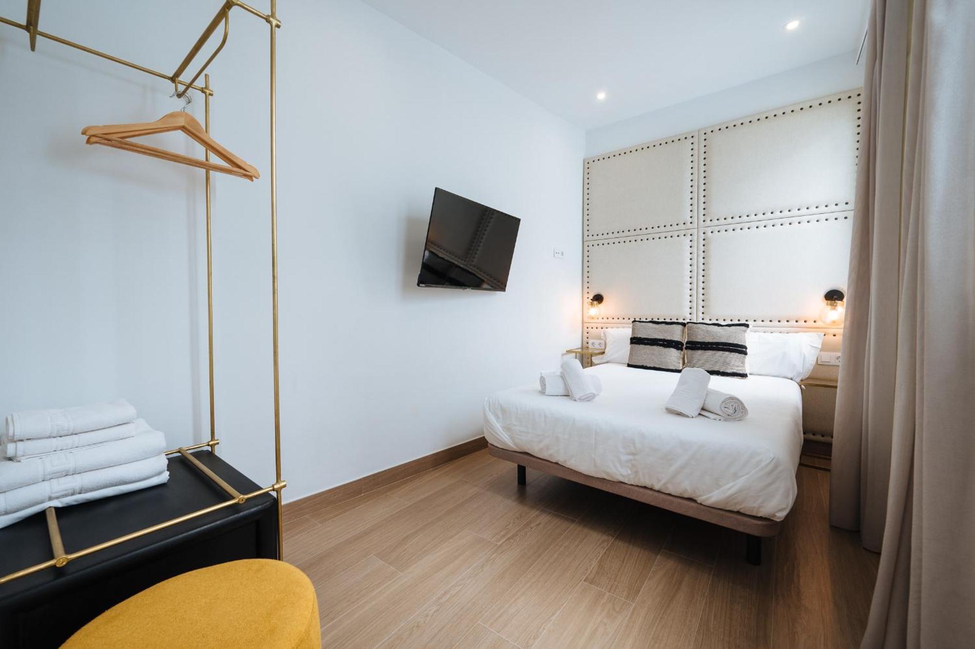 Ninesuites Cathedral Seville Exterior photo