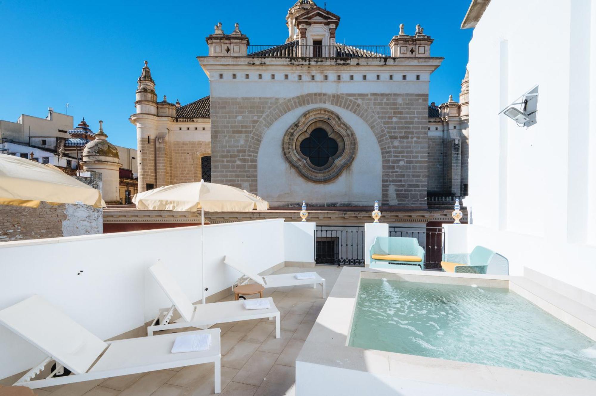 Ninesuites Cathedral Seville Exterior photo